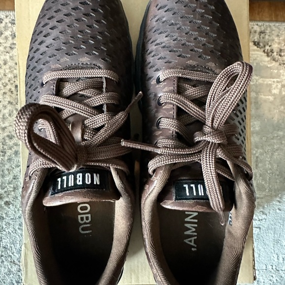 NOBULL Leather Runner Mens Size US9.5 - Picture 2 of 3